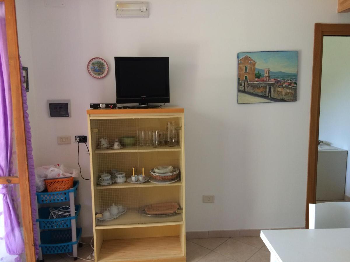 Casa Vacanze La Tuia Castellabate Kültér fotó